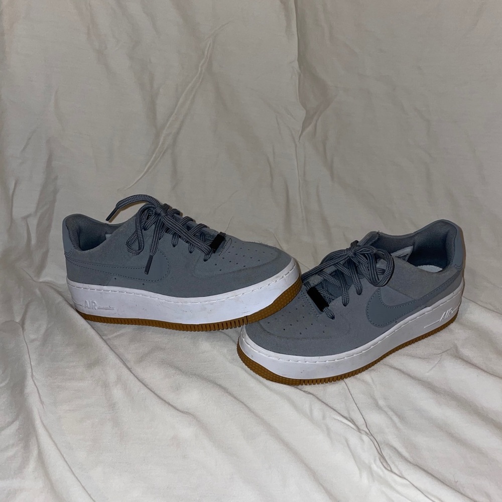 Women’s Nike Air Force 1 Dark Gray Low